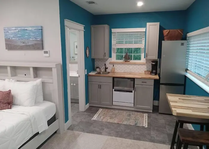 Apartment With Private On Bayou Grande Pensacola